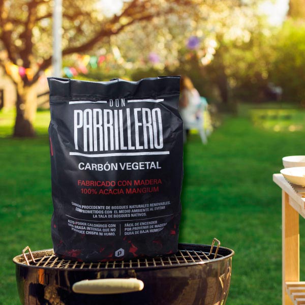 Carbón vegetal de Acacia mangium